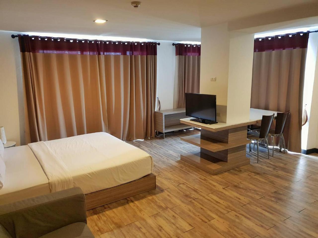 Mooks Residence Паттая Екстер'єр фото